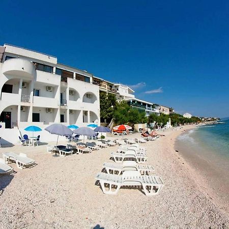 Villa Tamaris On The Beach โปดสตรานา ภายนอก รูปภาพ