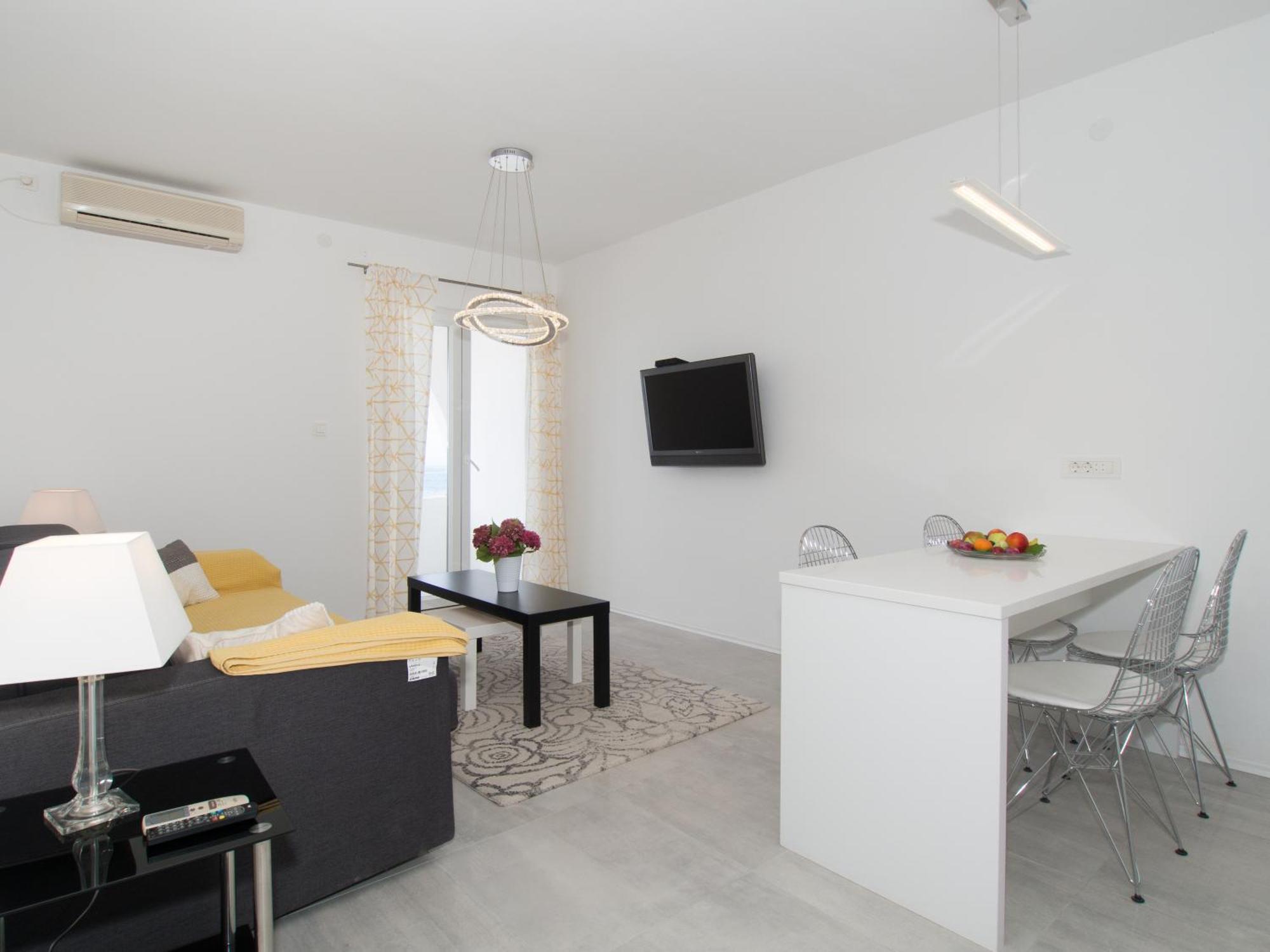 Villa Tamaris On The Beach โปดสตรานา ภายนอก รูปภาพ