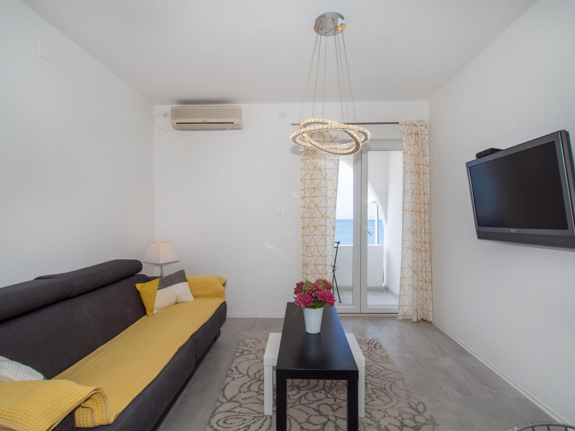 Villa Tamaris On The Beach โปดสตรานา ภายนอก รูปภาพ