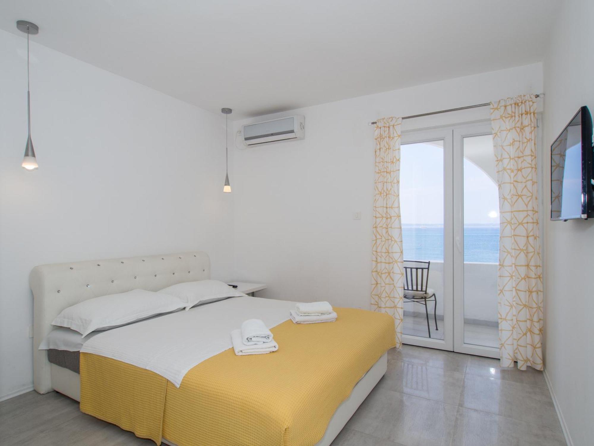 Villa Tamaris On The Beach โปดสตรานา ภายนอก รูปภาพ